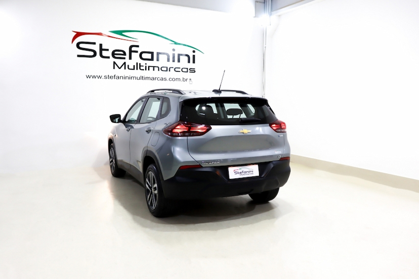 Foto do veículo CHEVROLET TRACKER 1.0 TURBO FLEX LT AUTOMÁTICO 2024 29.068 KM 108.990,00
