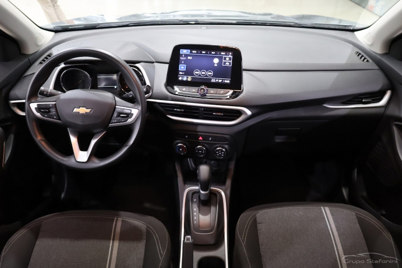 Foto do veículo CHEVROLET TRACKER 1.0 TURBO FLEX LT AUTOMÁTICO 2024 29.068 KM 108.990,00