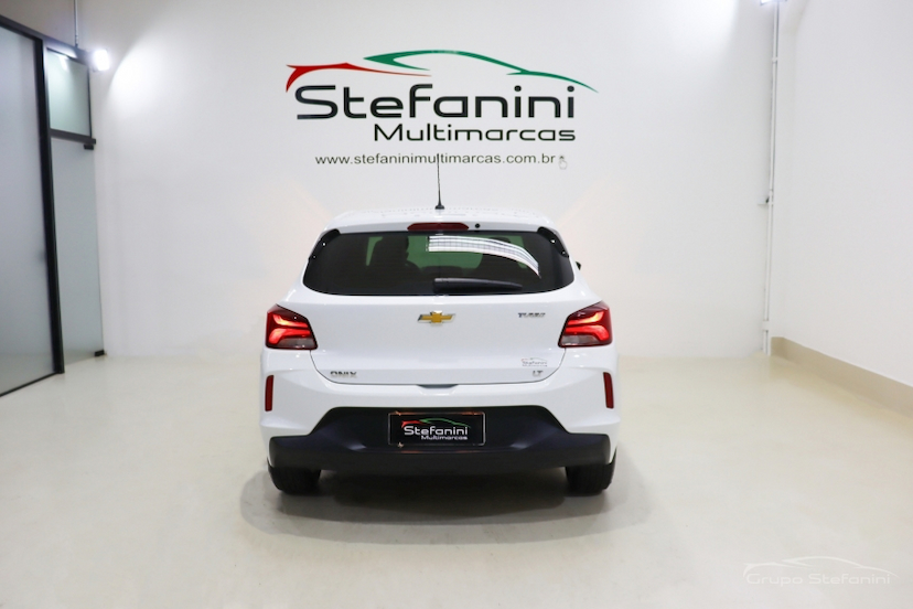 Foto do veículo CHEVROLET ONIX 1.0 FLEX LT MANUAL 2023 89.033 KM 66.490,00
