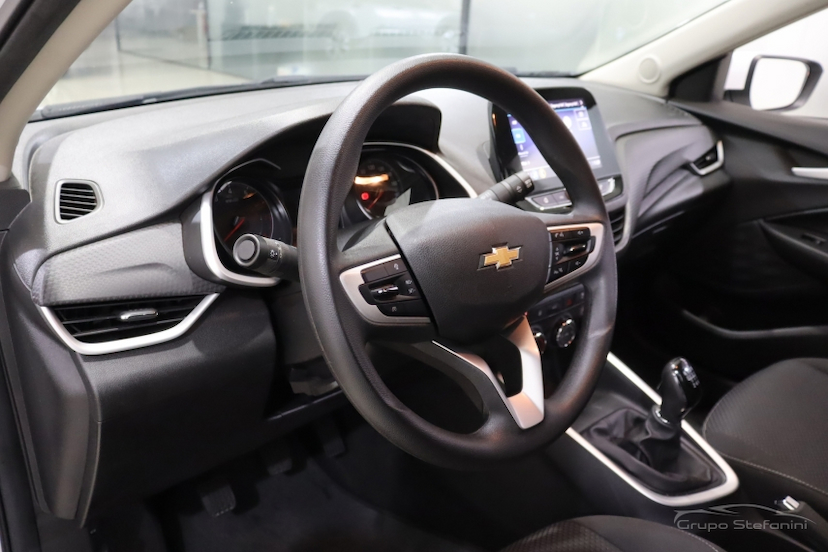 Foto do veículo CHEVROLET ONIX 1.0 FLEX LT MANUAL 2023 89.033 KM 66.490,00