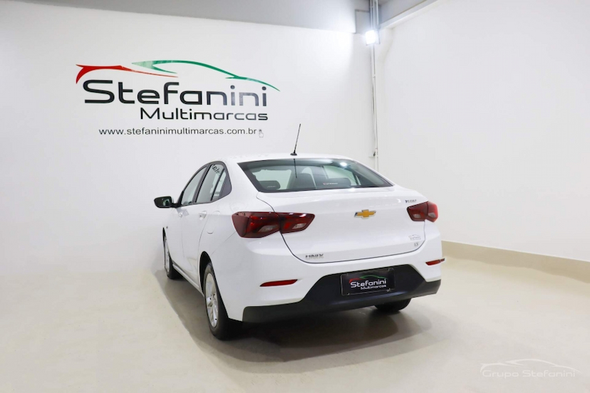 Foto do veículo CHEVROLET ONIX 1.0 TURBO FLEX PLUS LT MANUAL 2023 63.743 KM 72.990,00