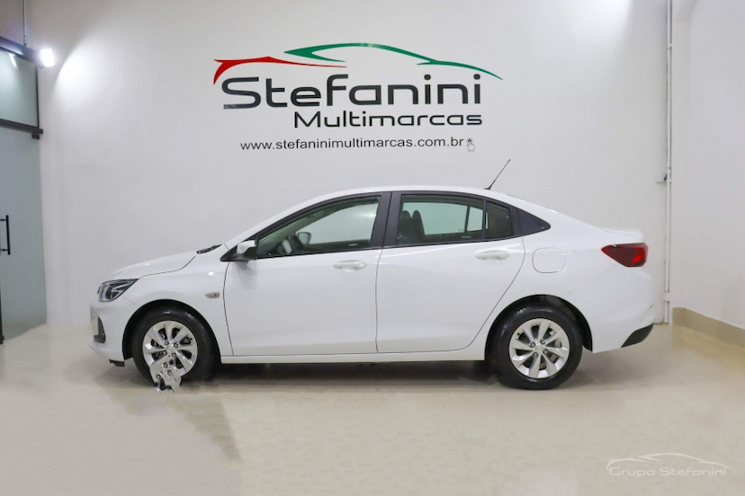 Foto do veículo CHEVROLET ONIX 1.0 TURBO FLEX PLUS LT MANUAL 2023 63.743 KM 72.990,00