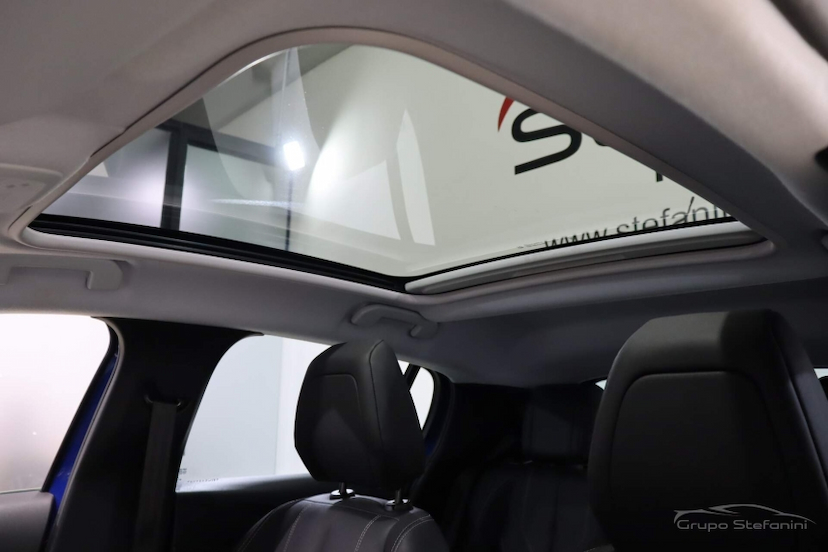 Foto do veículo PEUGEOT 208 1.6 16V FLEX GRIFFE AT6 2022 34.275 KM 84.990,00