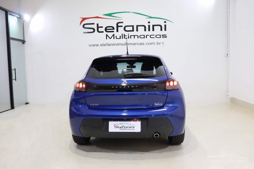 Foto do veículo PEUGEOT 208 1.6 16V FLEX GRIFFE AT6 2022 34.275 KM 84.990,00