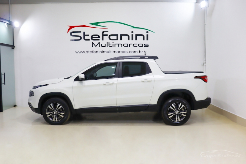 Foto do veículo FIAT TORO 2.0 16V TURBO DIESEL FREEDOM 4WD AT9 2022 94.131 KM 118.990,00