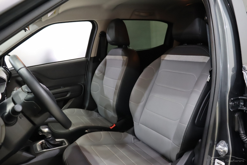Foto do veículo CITROËN C3 AIRCROSS 1.0 TURBO 200 FLEX SHINE CVT 2024 15.347 KM 109.990,00