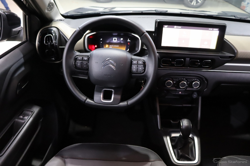 Foto do veículo CITROËN C3 AIRCROSS 1.0 TURBO 200 FLEX SHINE CVT 2024 15.347 KM 109.990,00