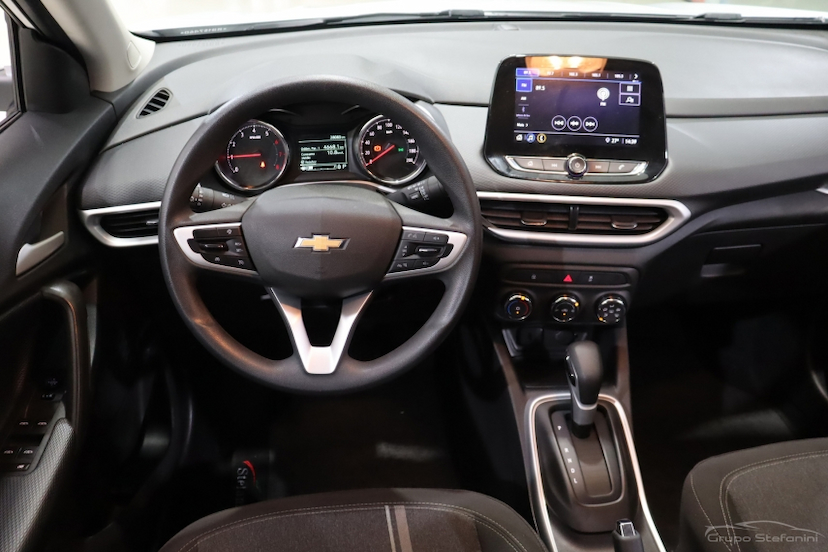 Foto do veículo CHEVROLET TRACKER 1.0 TURBO FLEX LT AUTOMÁTICO 2024 28.083 KM 107.790,00