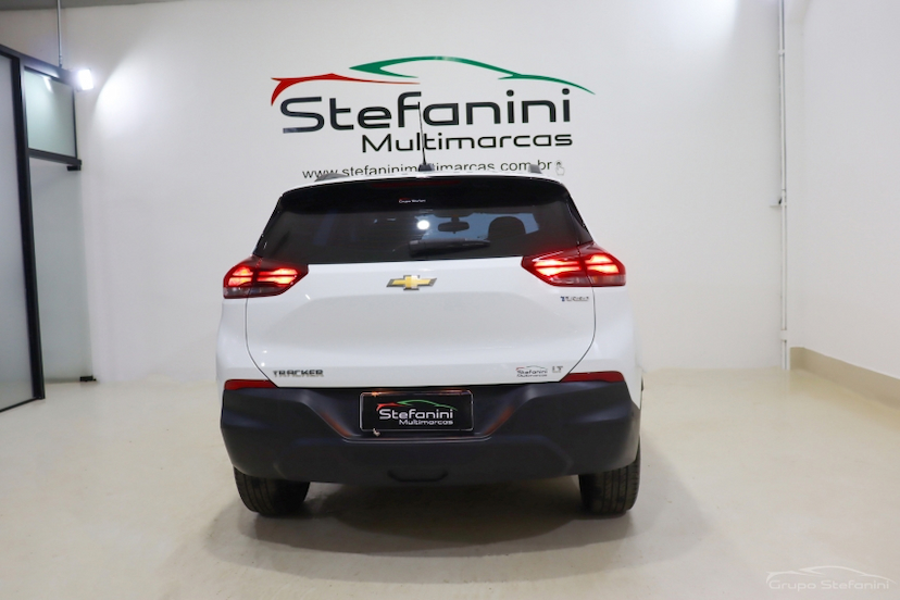 Foto do veículo CHEVROLET TRACKER 1.0 TURBO FLEX LT AUTOMÁTICO 2024 28.083 KM 107.790,00