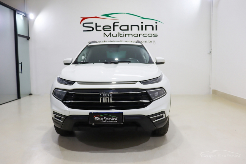 Foto do veículo FIAT TORO 2.0 16V TURBO DIESEL FREEDOM 4WD AT9 2022 47.681 KM 119.790,00