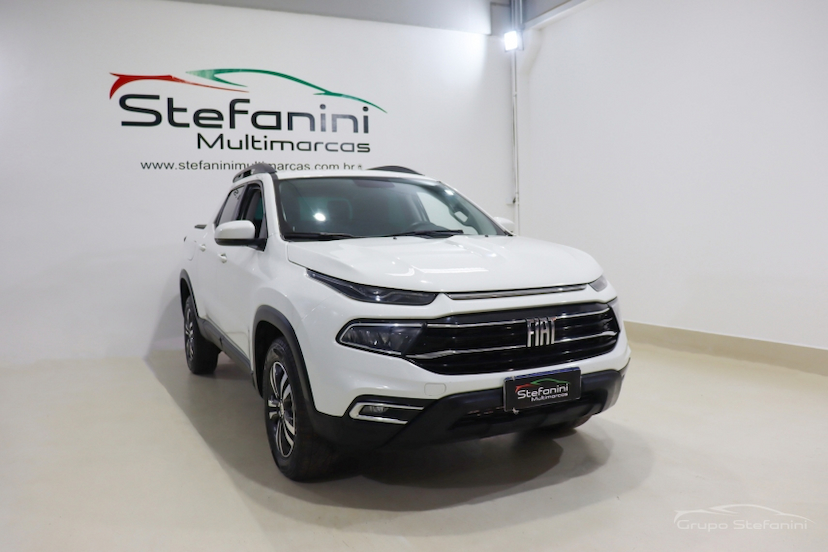 Foto do veículo FIAT TORO 2.0 16V TURBO DIESEL FREEDOM 4WD AT9 2022 47.681 KM 119.790,00