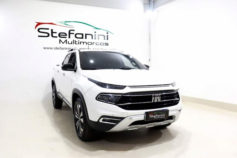 Foto do veículo FIAT TORO 2.0 16V TURBO DIESEL VOLCANO 4WD AT9 2022 92.174 KM 124.990,00