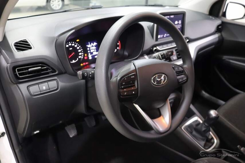 Foto do veículo HYUNDAI HB20 1.0 12V FLEX COMFORT MANUAL 2024 11.000 KM 75.990,00