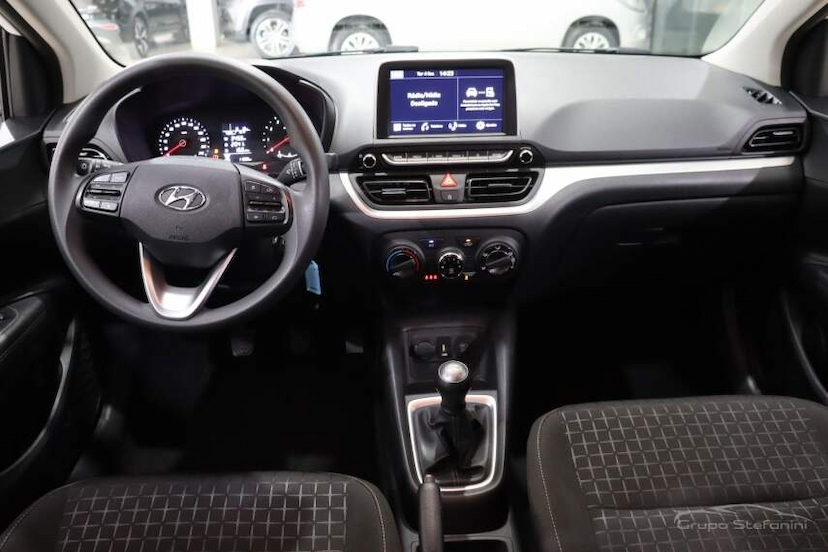 Foto do veículo HYUNDAI HB20 1.0 12V FLEX COMFORT MANUAL 2024 11.000 KM 75.990,00