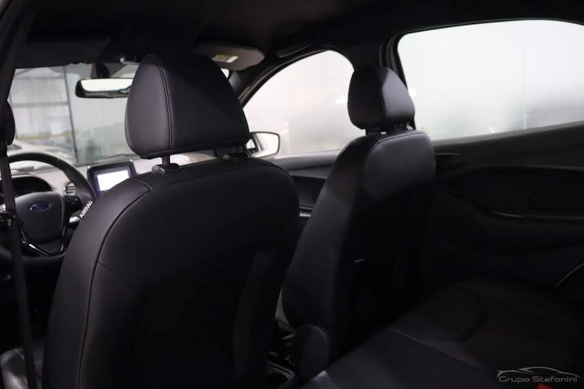 Foto do veículo FORD KA 1.5 TI-VCT FLEX FREESTYLE AUTOMÁTICO 2021 86.496 KM 64.990,00