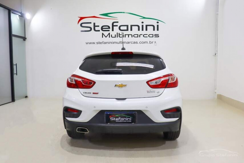 Foto do veículo CHEVROLET CRUZE 1.4 TURBO LT 16V FLEX 4P AUTOMÁTICO 2020 58.968 KM 94.990,00