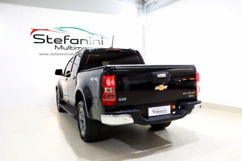 Foto do veículo CHEVROLET S10 2.8 16V TURBO DIESEL LTZ CD 4X4 AUTOMÁTICO 2022 94.366 KM 181.990,00