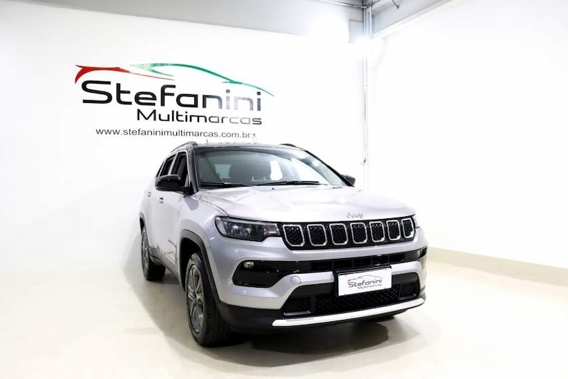 Foto do veículo JEEP COMPASS 1.3 T270 TURBO FLEX LONGITUDE AT6 2024 10.671 KM 162.990,00