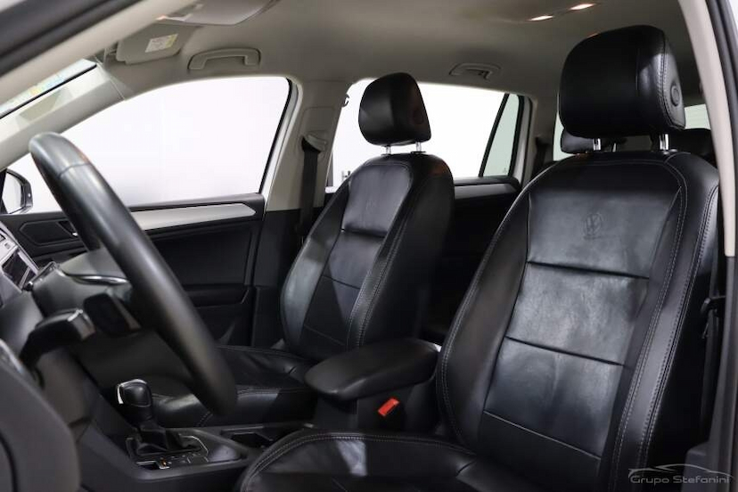 Foto do veículo VOLKSWAGEN TIGUAN 1.4 250 TSI TOTAL FLEX ALLSPACE TIPTRONIC 2020 107.007 KM 117.990,00