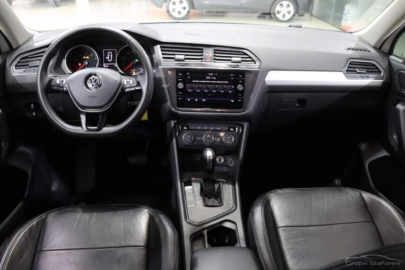 Foto do veículo VOLKSWAGEN TIGUAN 1.4 250 TSI TOTAL FLEX ALLSPACE TIPTRONIC 2020 107.007 KM 117.990,00