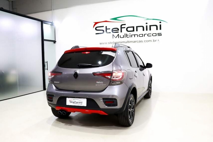 Foto do veículo RENAULT STEPWAY 1.6 16V SCE FLEX DYNAMIQUE MANUAL 2020 83.037 KM 63.990,00