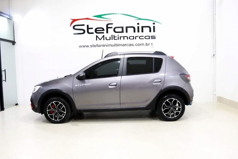 Foto do veículo RENAULT STEPWAY 1.6 16V SCE FLEX DYNAMIQUE MANUAL 2020 83.037 KM 63.990,00