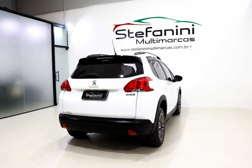 Foto do veículo PEUGEOT 2008 1.6 16V FLEX ALLURE 4P AUTOMÁTICO 2020 41.263 KM 68.990,00