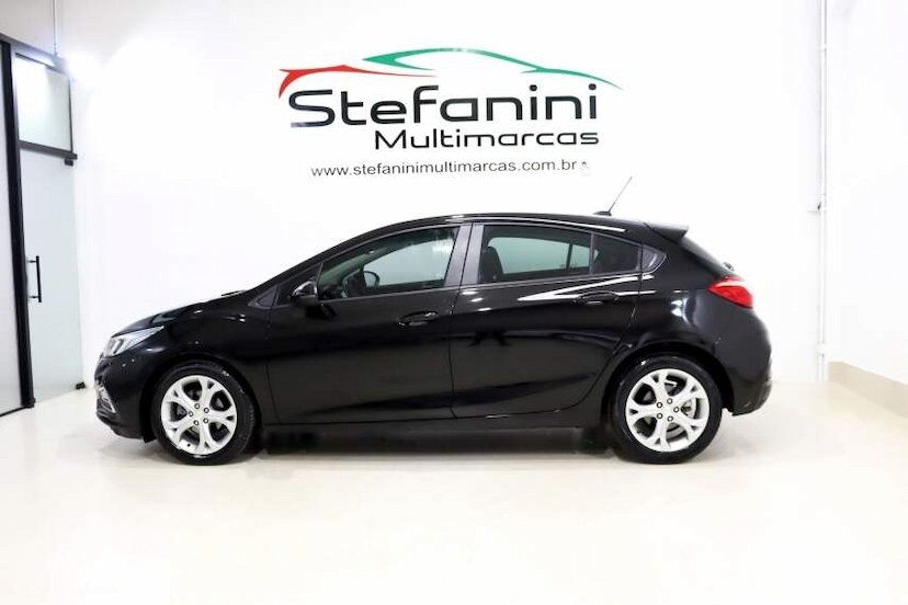 Foto do veículo CHEVROLET CRUZE 1.4 TURBO LT 16V FLEX 4P AUTOMÁTICO 2018 68.838 KM 79.990,00