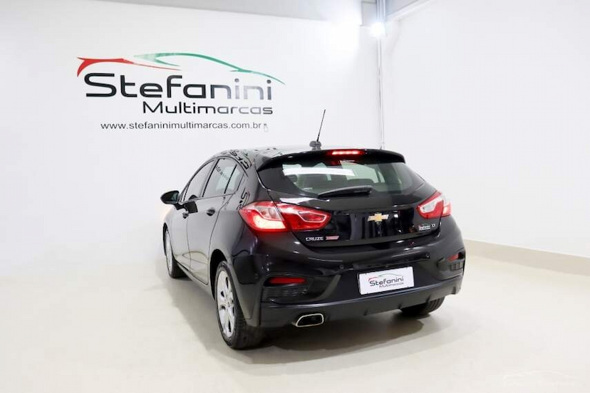 Foto do veículo CHEVROLET CRUZE 1.4 TURBO LT 16V FLEX 4P AUTOMÁTICO 2018 68.838 KM 79.990,00