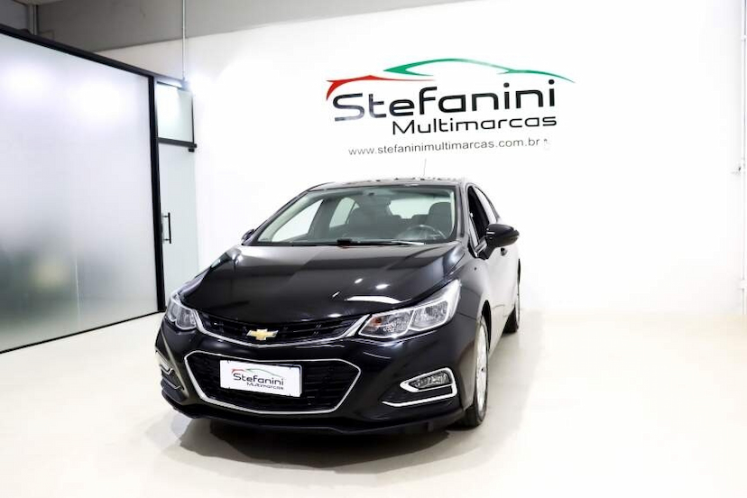 Foto do veículo CHEVROLET CRUZE 1.4 TURBO LT 16V FLEX 4P AUTOMÁTICO 2018 68.838 KM 79.990,00