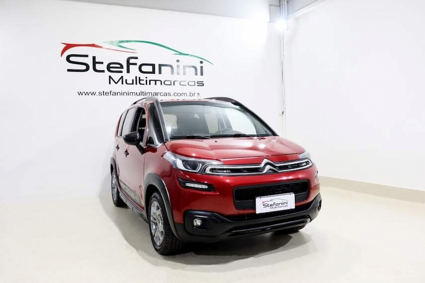 Foto do veículo CITROËN AIRCROSS 1.6 VTI 120 FLEX LIVE EAT6 2019 38.845 KM 59.990,00