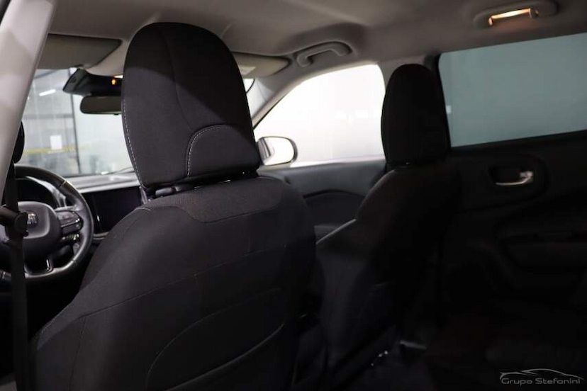Foto do veículo FIAT TORO 2.0 16V TURBO DIESEL FREEDOM 4WD AT9 2022 108.881 KM 118.990,00