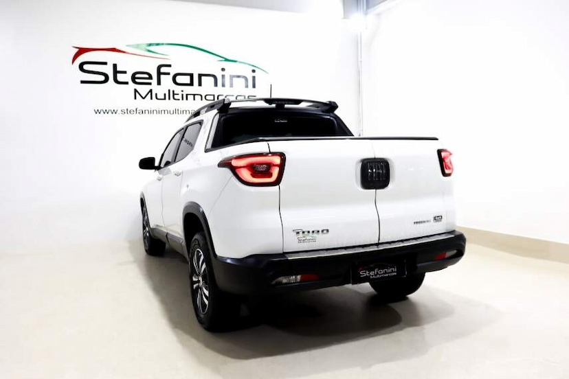 Foto do veículo FIAT TORO 2.0 16V TURBO DIESEL FREEDOM 4WD AT9 2022 108.881 KM 118.990,00