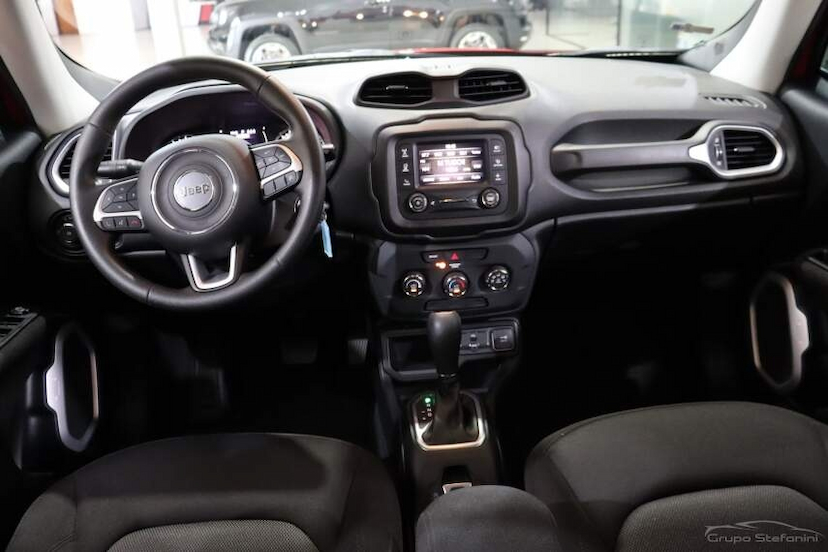 Foto do veículo JEEP RENEGADE 1.8 16V FLEX SPORT 4P AUTOMÁTICO 2019 38.453 KM 73.990,00