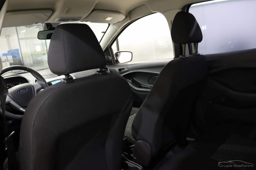 Foto do veículo FORD KA 1.0 TI-VCT FLEX SE PLUS MANUAL 2021 39.356 KM 55.990,00