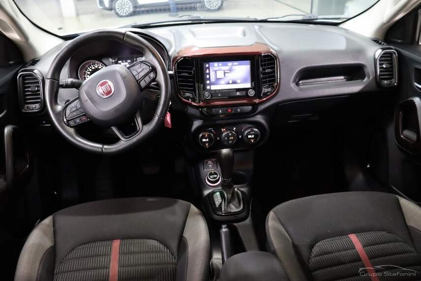 Foto do veículo FIAT TORO 1.8 16V EVO FLEX FREEDOM AT6 2021 103.464 KM 106.990,00