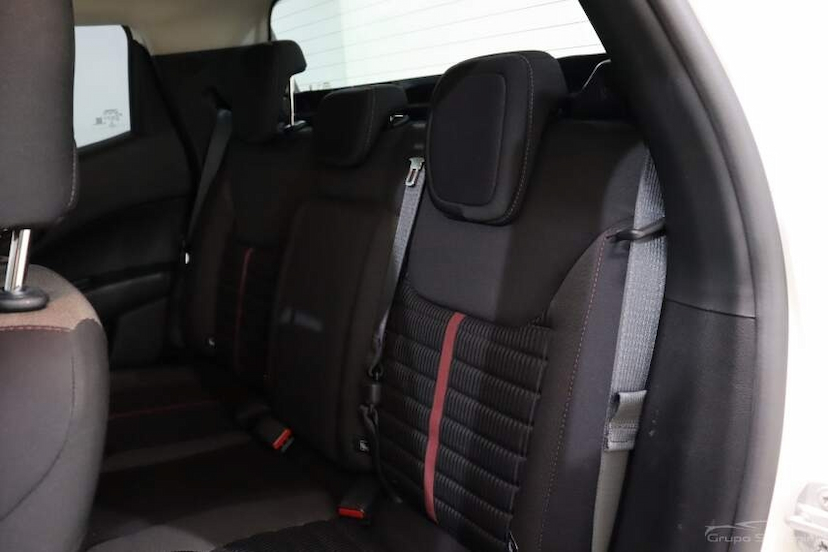 Foto do veículo FIAT TORO 1.8 16V EVO FLEX FREEDOM AT6 2021 103.464 KM 106.990,00