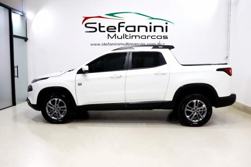 Foto do veículo FIAT TORO 1.8 16V EVO FLEX FREEDOM AT6 2021 103.464 KM 106.990,00