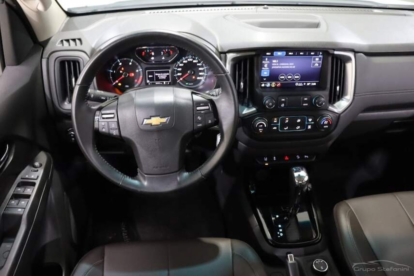 Foto do veículo CHEVROLET S10 2.8 16V TURBO DIESEL HIGH COUNTRY CD 4X4 AUTOMÁTICO 2023 38.227 KM 221.990,00