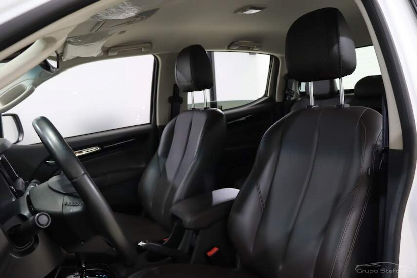 Foto do veículo CHEVROLET S10 2.8 16V TURBO DIESEL HIGH COUNTRY CD 4X4 AUTOMÁTICO 2023 38.227 KM 221.990,00