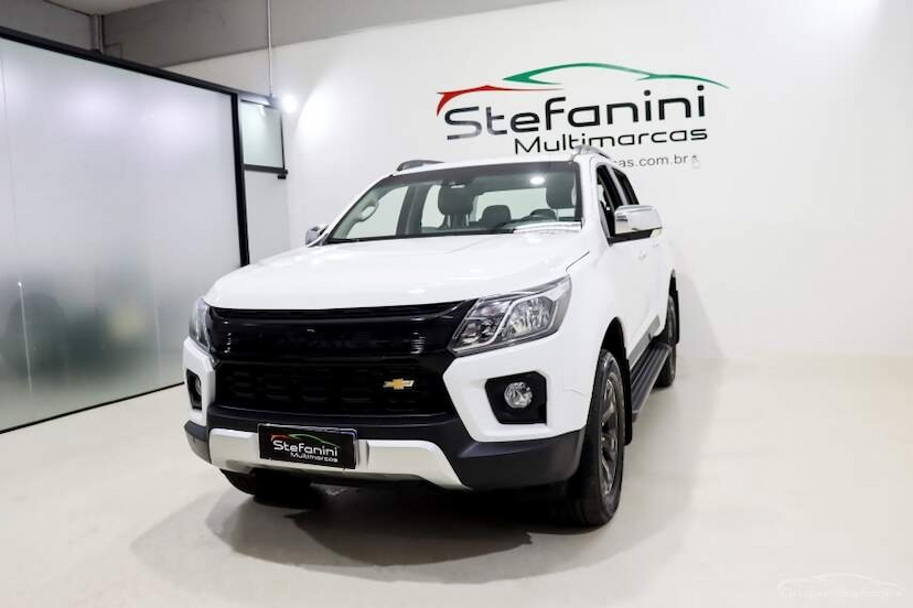 Foto do veículo CHEVROLET S10 2.8 16V TURBO DIESEL HIGH COUNTRY CD 4X4 AUTOMÁTICO 2023 38.227 KM 221.990,00