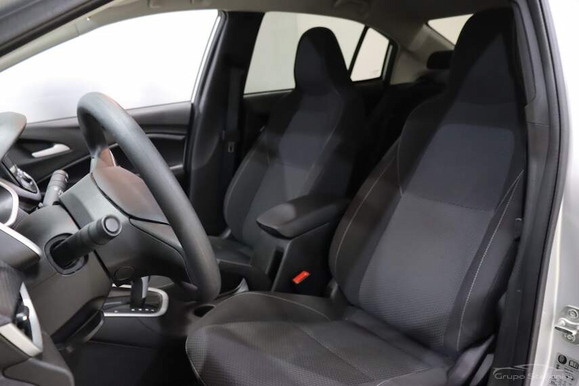 Foto do veículo CHEVROLET ONIX 1.0 TURBO FLEX PLUS LT AUTOMÁTICO 2021 79.807 KM 76.990,00