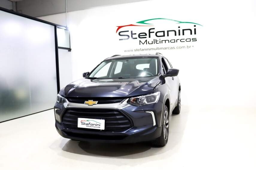 Foto do veículo CHEVROLET TRACKER 1.0 TURBO FLEX LT AUTOMÁTICO 2023/2024 19.578 KM R$ 109.990,00