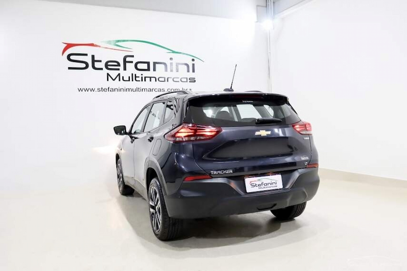 Foto do veículo CHEVROLET TRACKER 1.0 TURBO FLEX LT AUTOMÁTICO 2024 19.578 KM 109.990,00