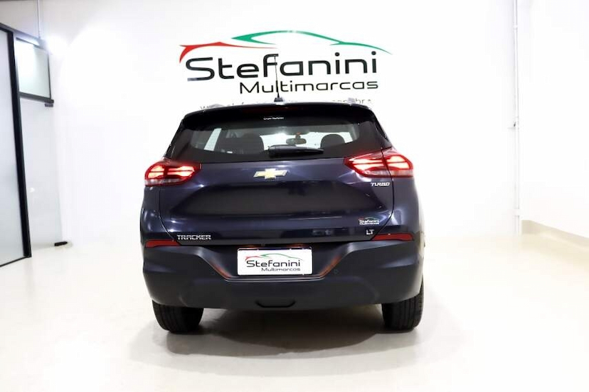 Foto do veículo CHEVROLET TRACKER 1.0 TURBO FLEX LT AUTOMÁTICO 2024 19.578 KM 109.990,00