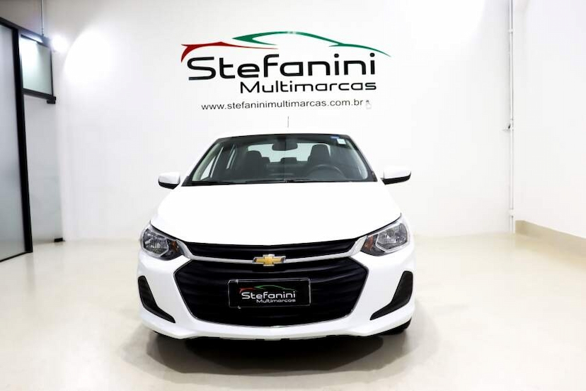 Foto do veículo CHEVROLET ONIX 1.0 TURBO FLEX PLUS LT MANUAL 2023 70.009 KM 79.990,00