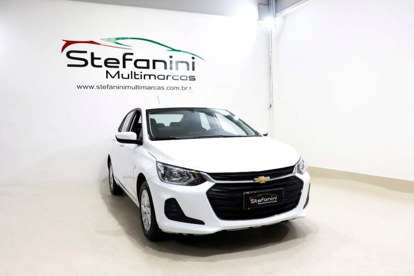 Foto do veículo CHEVROLET ONIX 1.0 TURBO FLEX PLUS LT MANUAL 2023 70.009 KM 79.990,00
