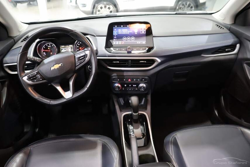 Foto do veículo CHEVROLET TRACKER 1.0 TURBO FLEX PREMIER AUTOMÁTICO 2021 58.900 KM 106.990,00