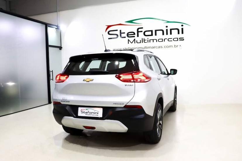 Foto do veículo CHEVROLET TRACKER 1.0 TURBO FLEX PREMIER AUTOMÁTICO 2021 58.900 KM 106.990,00