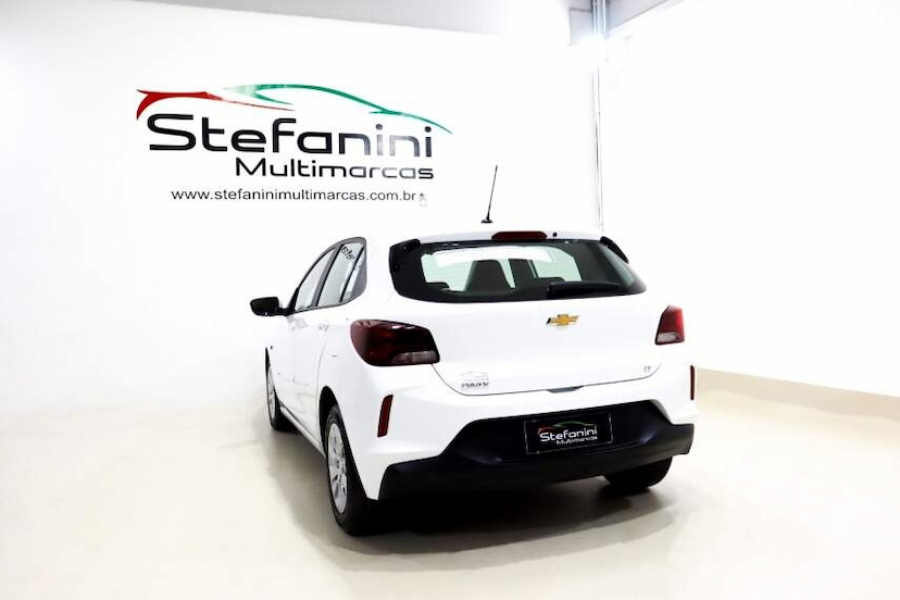Foto do veículo CHEVROLET ONIX 1.0 FLEX LT MANUAL 2023 81.061 KM 67.990,00